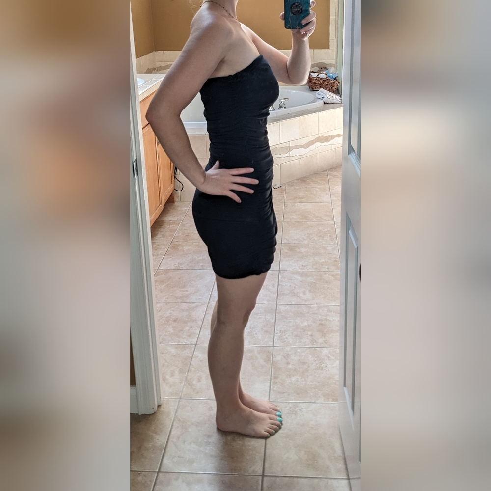 Black Ruched Bodycon Mini Dress - Picture 5 of 5